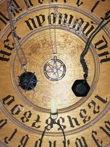 Customer photo review of Black Obsidian Necklace Lucky Natural Stone Pendant