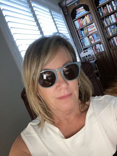Customer photo review of Indie Bifocal Sunglass Reader