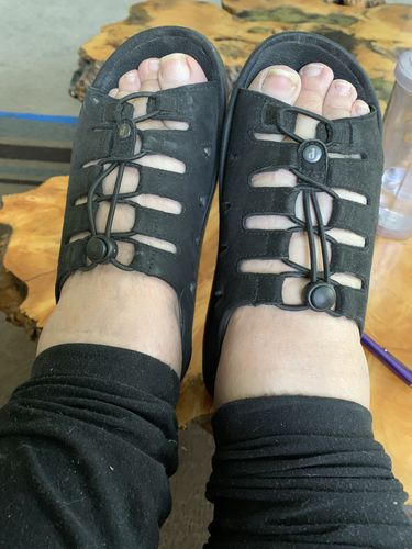 Customer photo review of The Traveler Sandal