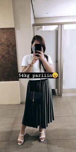 Customer photo review of Maddy White