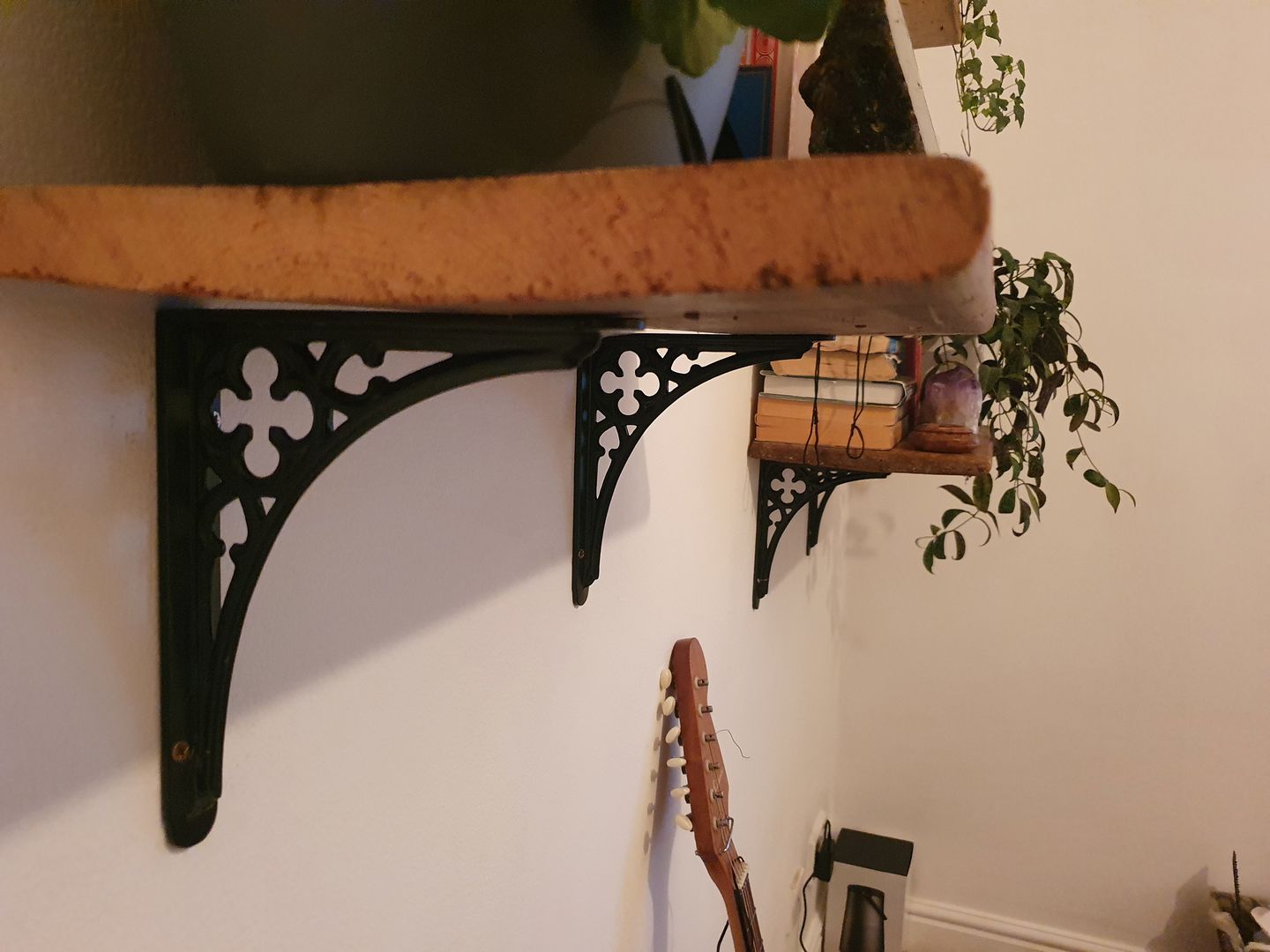 Customer photo review of 8 x 7 Inch Gothic Cast Iron Shelf Bracket