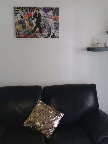 Customer photo review of Tableau Pop Art Rock Icons