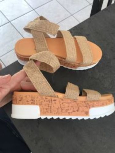 Customer photo review of Sandales Plateformes Kamilla