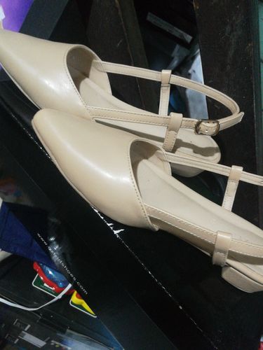 Customer photo review of Gian Beige