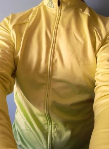 Customer photo review of Accelerate Thermal Fleece Jersey
