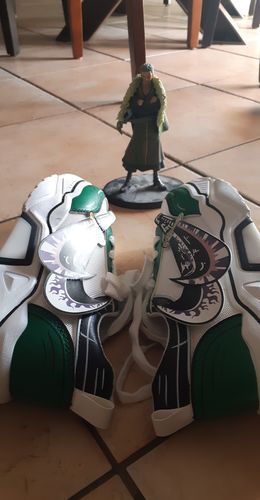 Customer photo review of Sneaker One Piece - Roronoa Zoro Basses (Vert)