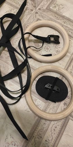 Customer photo review of 1 Pair Birch Wood Gymnastic Rings Pull Up GYM Ring for Home Fitness Strength Training. 2.8cm*4.5m Adjustable Straps for Optional