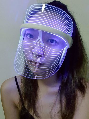 Customer photo review of Photon Therapy Mask