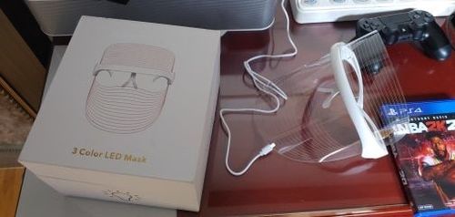 Customer photo review of Photon Therapy Mask