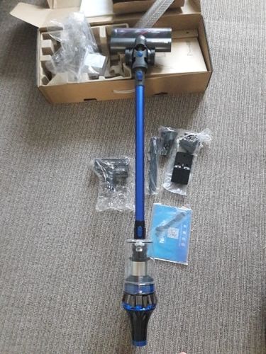 Customer photo review of Proscenic P10 Aspirateur Balai a main sans Fil sans Sac 2020