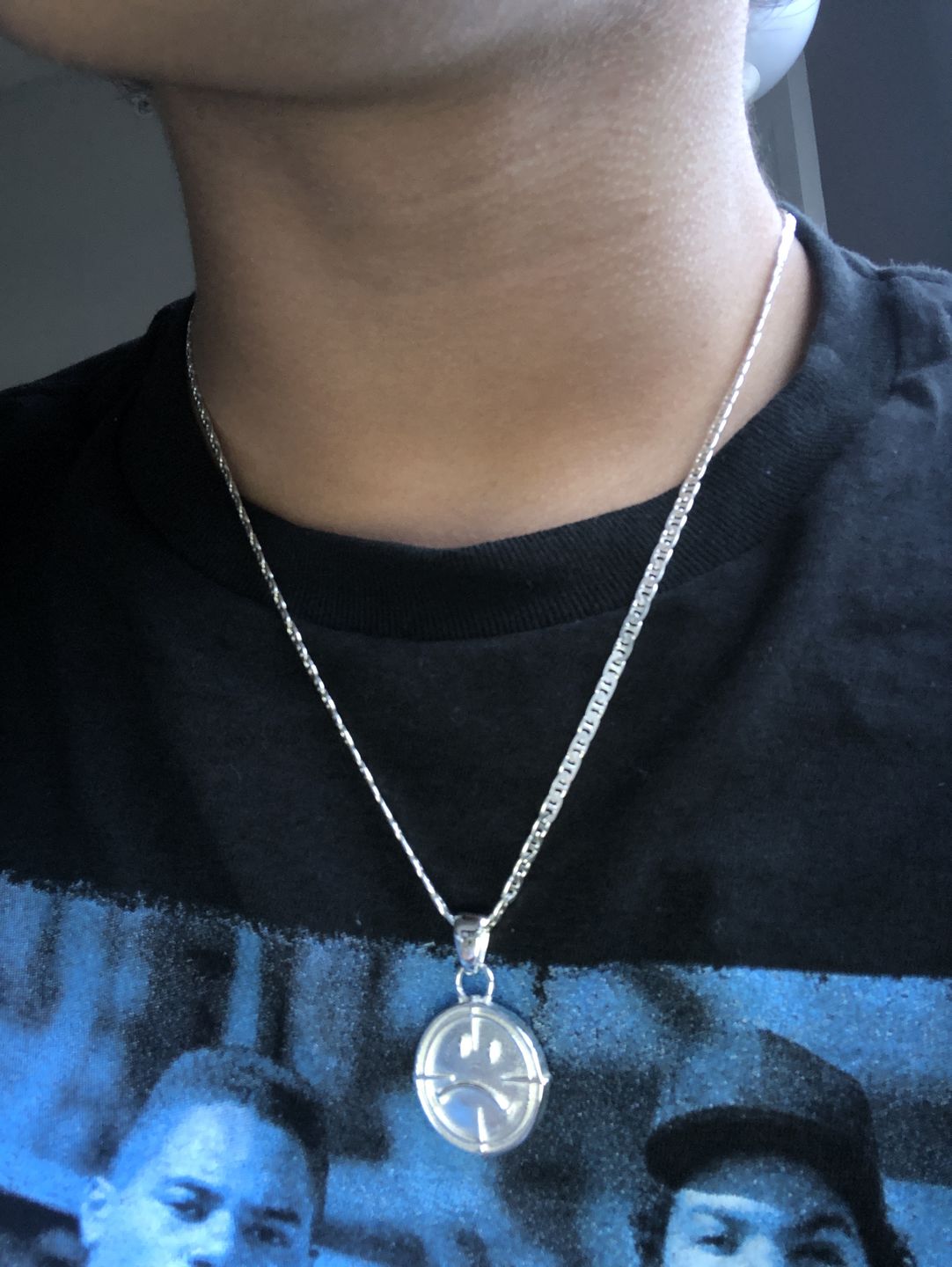 Customer photo review of Sterling Silver Mariner Chain 3mm 16"- 22"