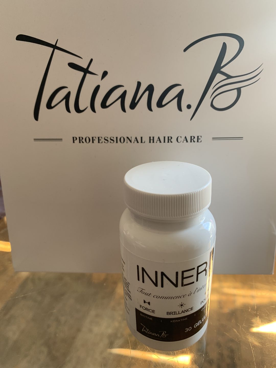 Customer photo review of INNER - VITAMINES POUR LES CHEVEUX - 1 MOIS