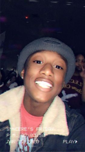 Customer photo review of Jordan 4 Retro SE 95 Neon