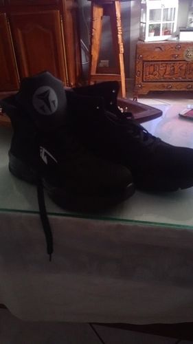 Customer photo review of SOLID Sneakers "Predator" Steel Toecap Reinforced Work Safety Shoes -Green-