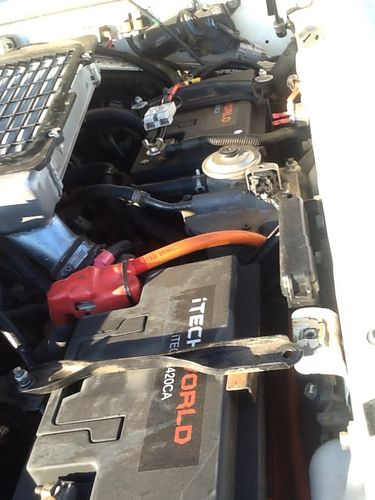 Customer photo review of Lithium Car Battery 12V Stop Start 1420amp 60Ah