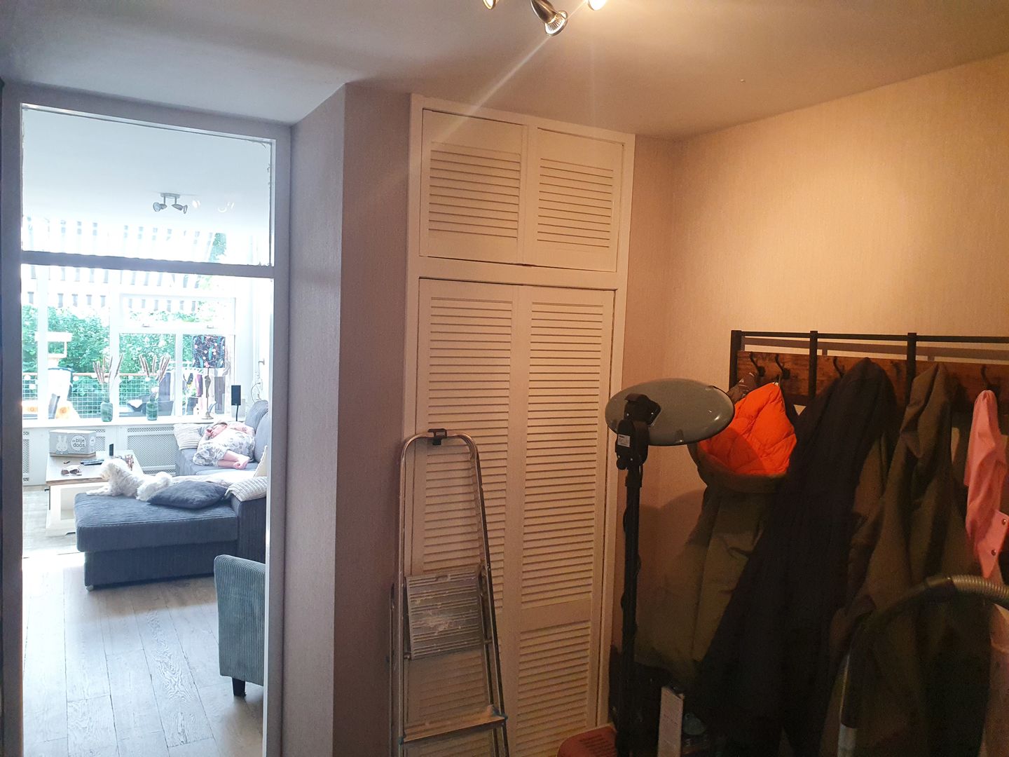 Customer photo review of Garderoberek Industrieel Design | Houtlook en Staal | 80x30x179cm