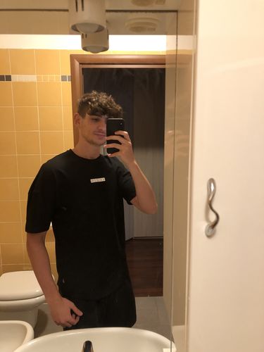 Customer photo review of DROP-SHOULDER TEE