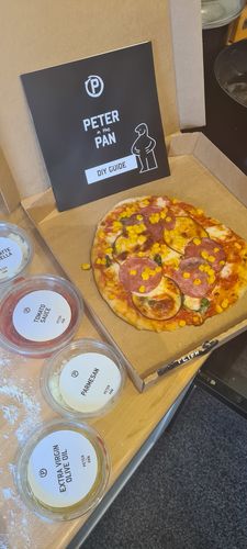 Customer photo review of Pizza Box Kit (2 Pizzas)