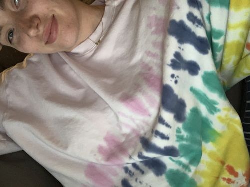 Customer photo review of Neil Sweatshirt - Scarlet / Yellow / Nebula Blue