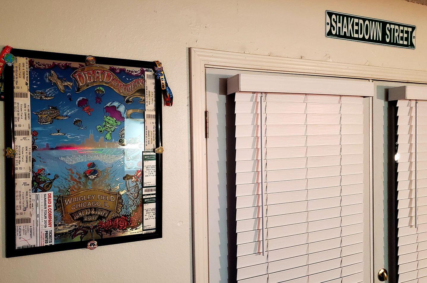 Customer photo review of Grateful Dead Shakedown Street Sign
