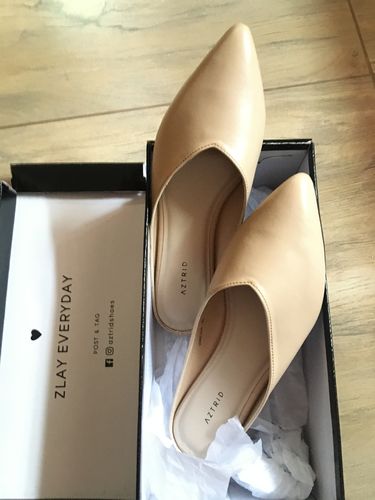 Customer photo review of Vanessa Nude