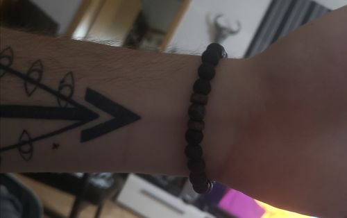 Customer photo review of Vulkanstein Armband