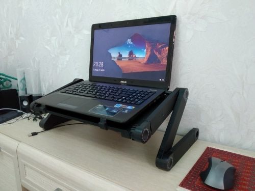 Customer photo review of LAPY™ Foldable Laptop Table
