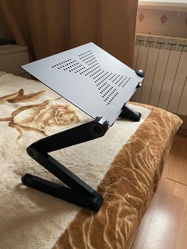 Customer photo review of LAPY™ Foldable Laptop Table