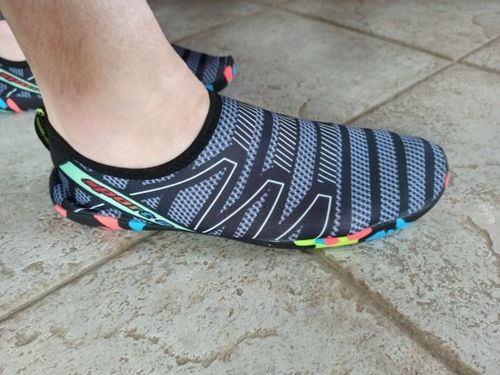 Customer photo review of Best Beach Shoes for Summer