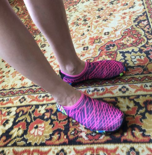 Customer photo review of Best Beach Shoes for Summer