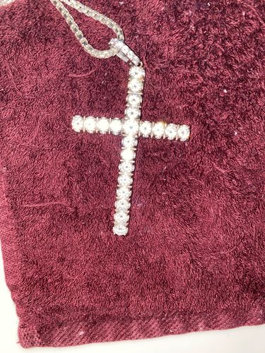 Customer photo review of Silver Finish 3D Iced Out Cross Pendant