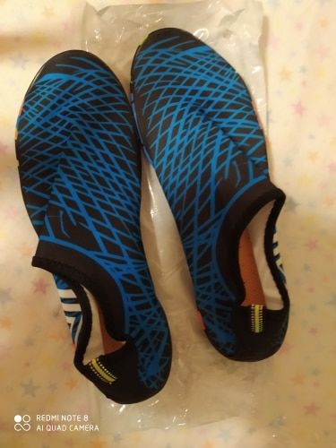 Customer photo review of Best Beach Shoes for Summer