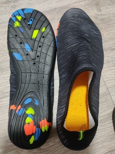 Customer photo review of Best Beach Shoes for Summer