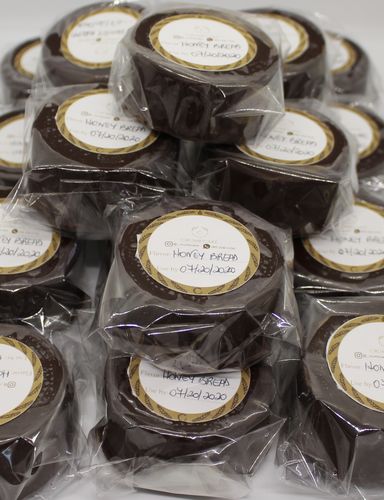 Customer photo review of Mini Brazilian Honey Bread Chocolate Mold