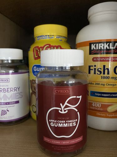Customer photo review of Apple Cider Vinegar Gummies