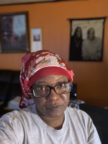 Customer photo review of Locs & Natural Hair Satin Socks Hat