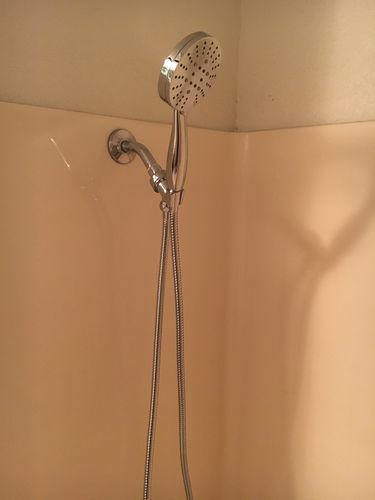 Customer photo review of 3-Spray Handheld Shower Head Set
