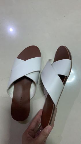 Customer photo review of Bea White