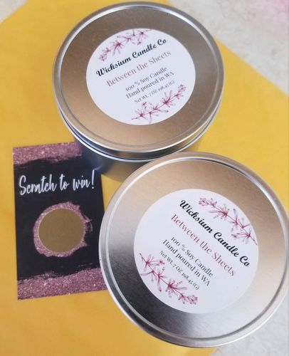 Customer photo review of Rose Gold Glitter and Black Marbled Scratch Off Cards