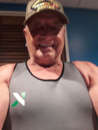 Customer photo review of The Kewlioo Sauna Vest