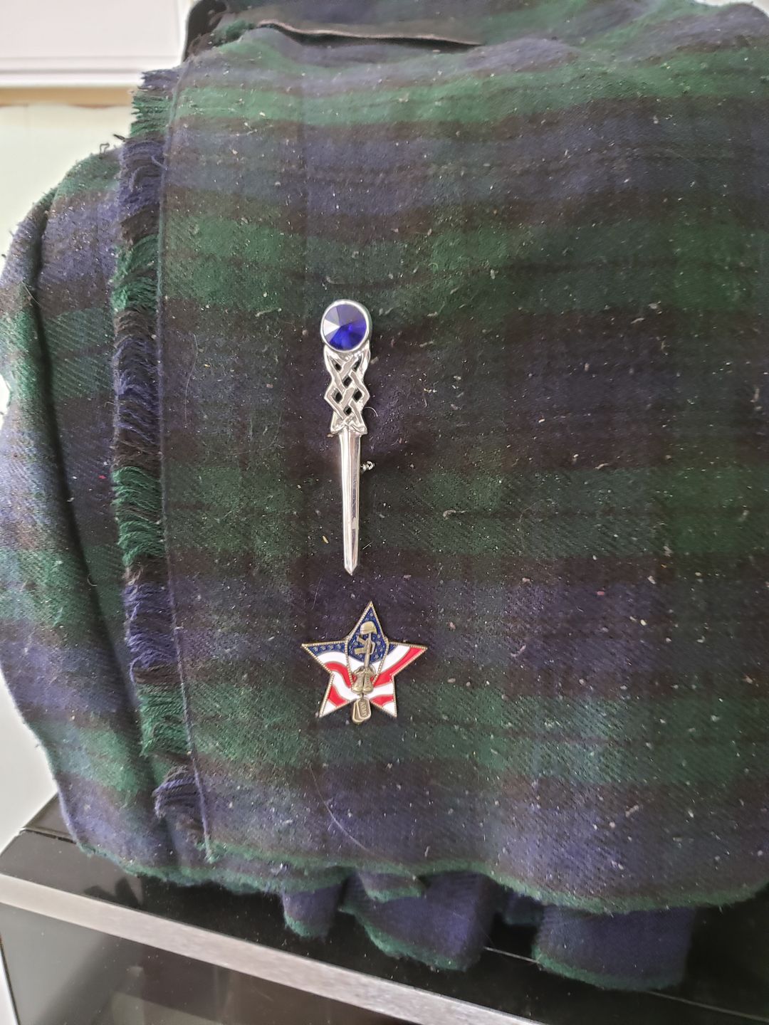 Customer photo review of US Army Veteran Pin