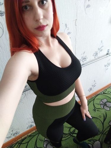 Customer photo review of Seamless Yoga Sexy Suit