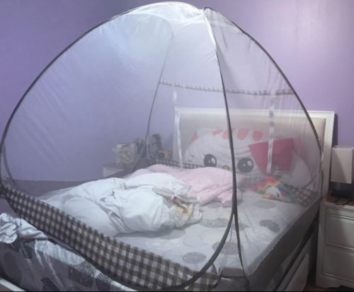 Customer photo review of Anti Mosquito Pop up Mesh Tent