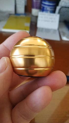 Customer photo review of Deskr