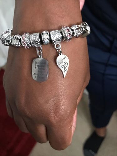 Customer photo review of Mother Daughter Eternal Love Bracelets