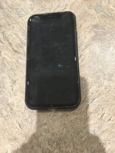 Customer photo review of Apple iPhone XR 128GB Unlocked Black Refurbished Good