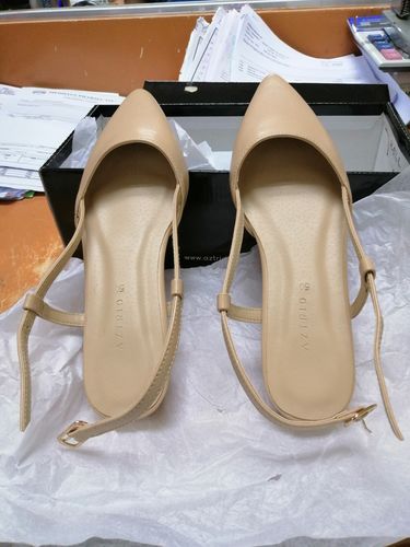 Customer photo review of Gian Beige