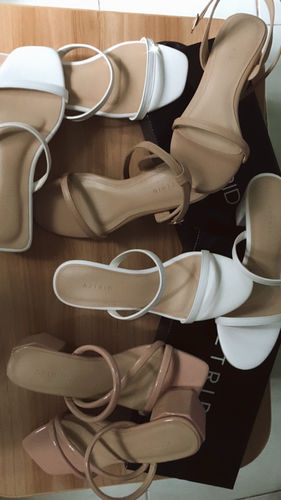 Customer photo review of Nicole Pinkish Nude