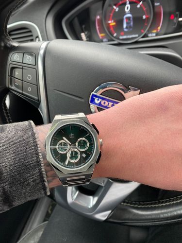 Customer photo review of Amos 2.0