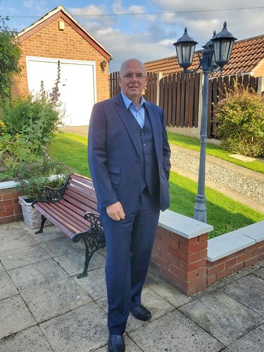 Customer photo review of Worsted Wool 3 Piece Suit